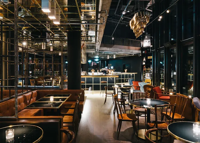 Ruby Lilly 4* München