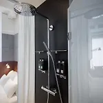 Ruby Lilly By Ihg München