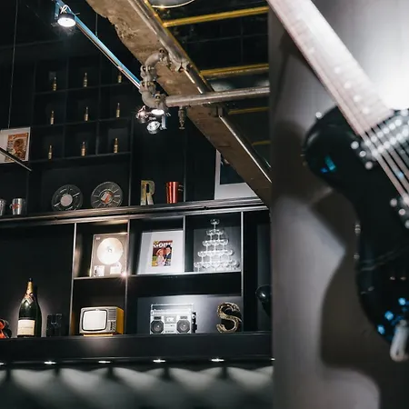 ルビー リリー 4*