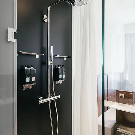 Ruby Lilly By Ihg 4* München