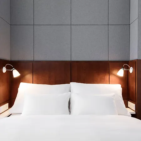 Ruby Lilly By Ihg 4*