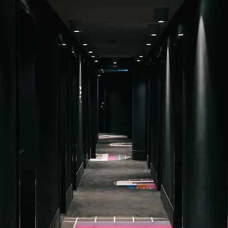 Ruby Lilly Hotel