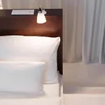 Ruby Lilly Hotell