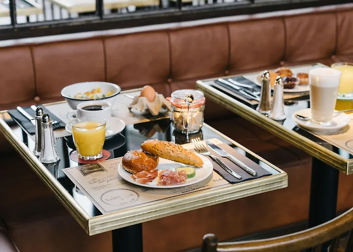 Ruby Lilly מינכן